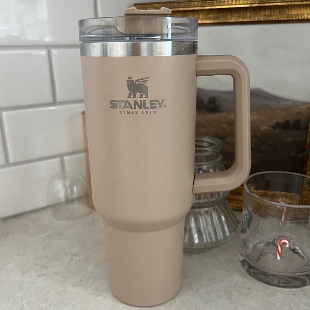 Stanley 40oz Tan Tumbler